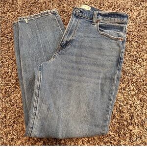 Abercrombie High-Rise Mom Jean